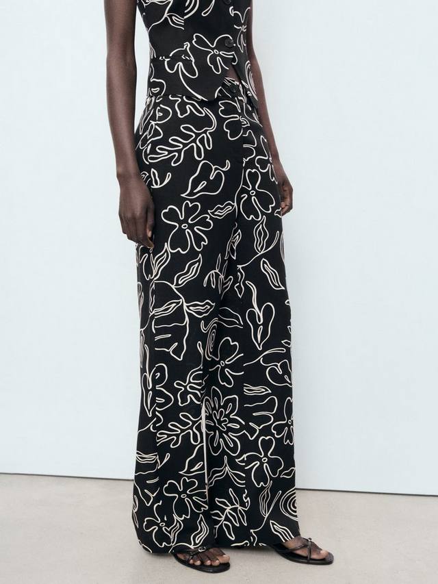 

Прямые брюки Liza из льняной смеси с цветочным принтом Mango, Black