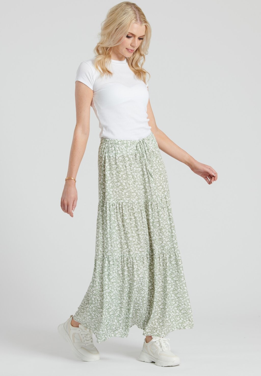

Длинная юбка FLORAL SKIRT South Beach, светло-зеленый