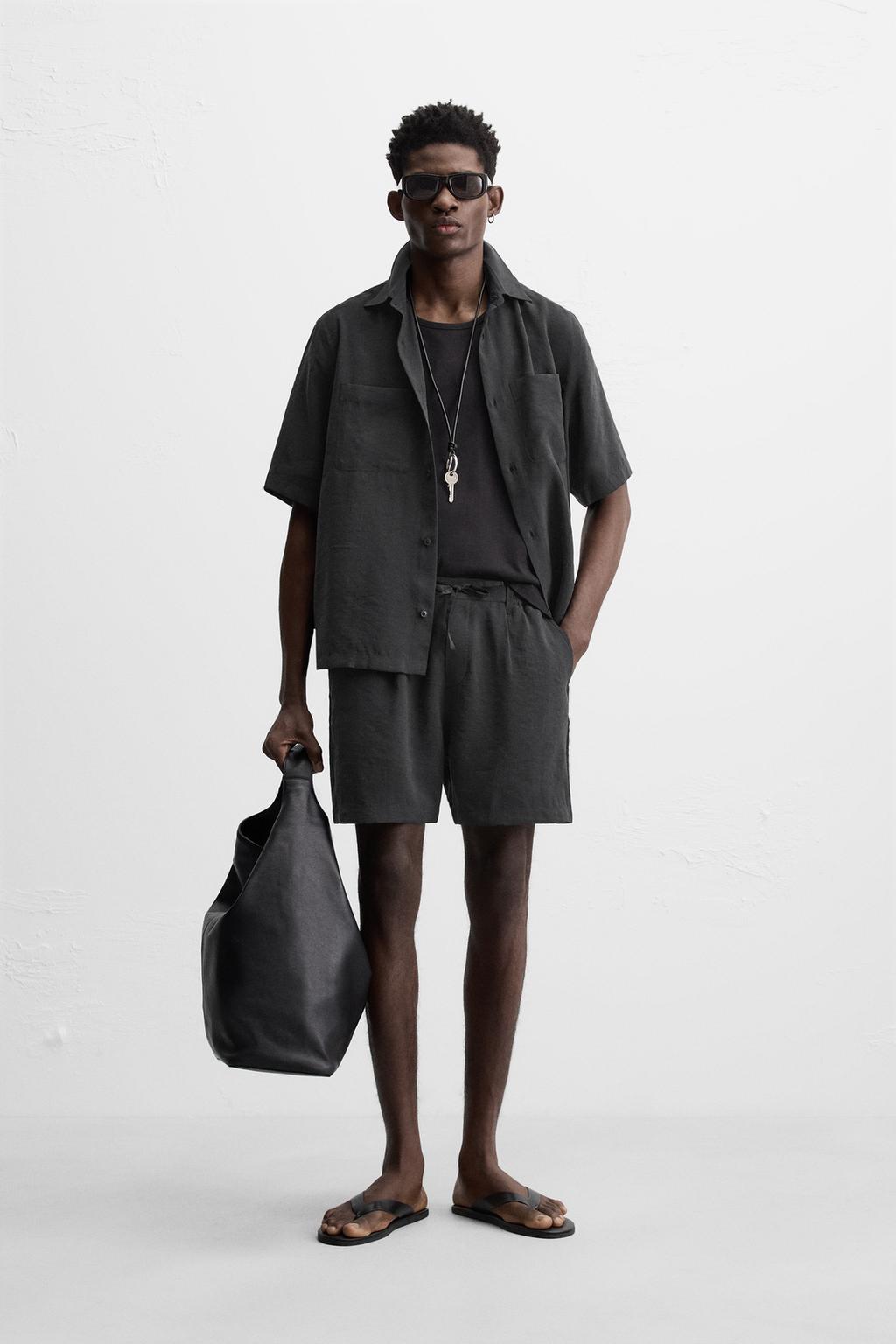 

Шорты-бермуды обычного покроя ZARA, черный