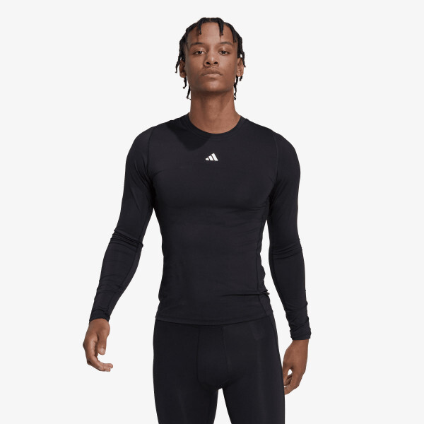 

Футболка Techfit с длинными рукавами Adidas, черный