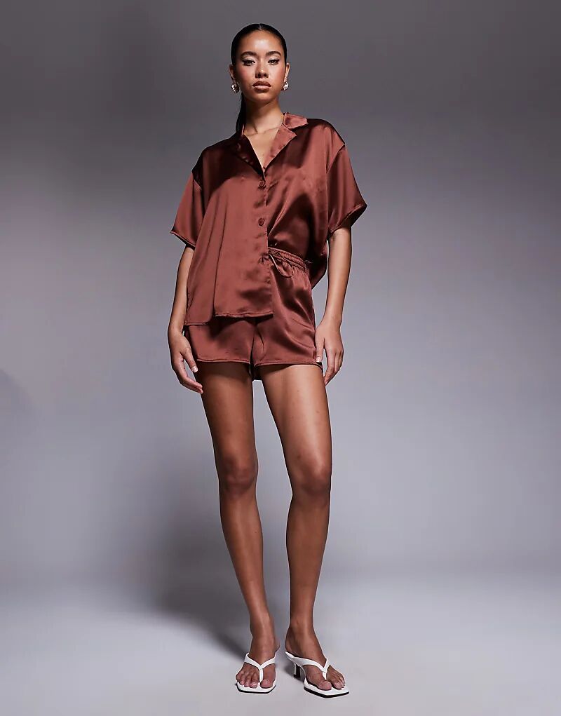 

Короткий атласный комбинезон ASOS DESIGN коричневого цвета