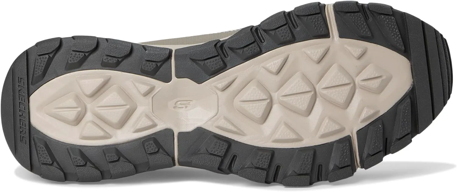 Мужские кроссовки Skechers Dynamite в магазине Escapar Hands Free Slip-in Shoes — фото 4