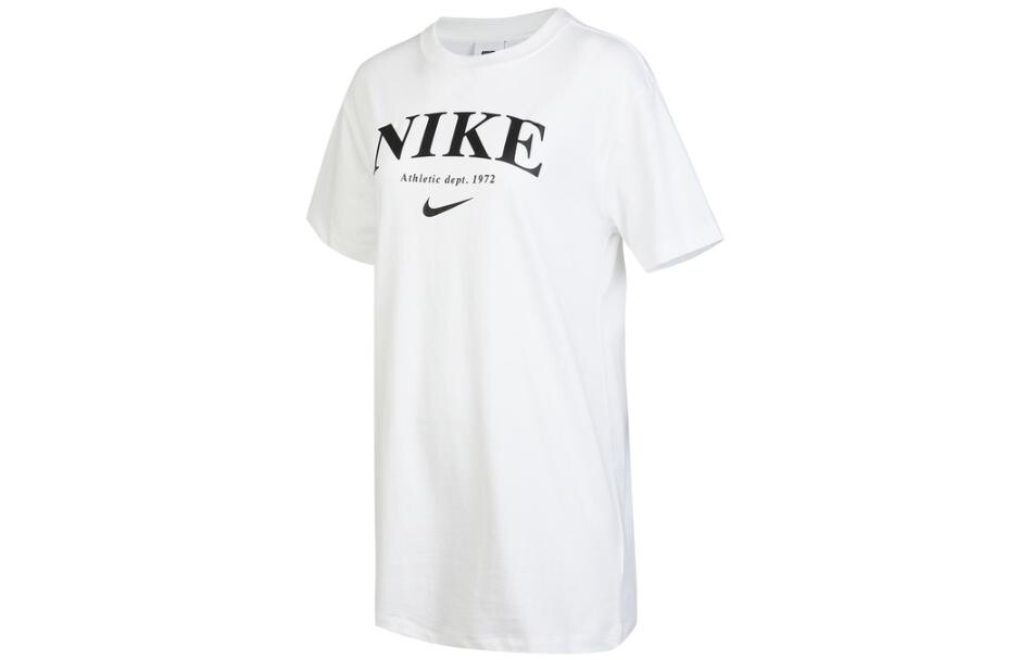 

Платье с короткими рукавами женское белое Nike
