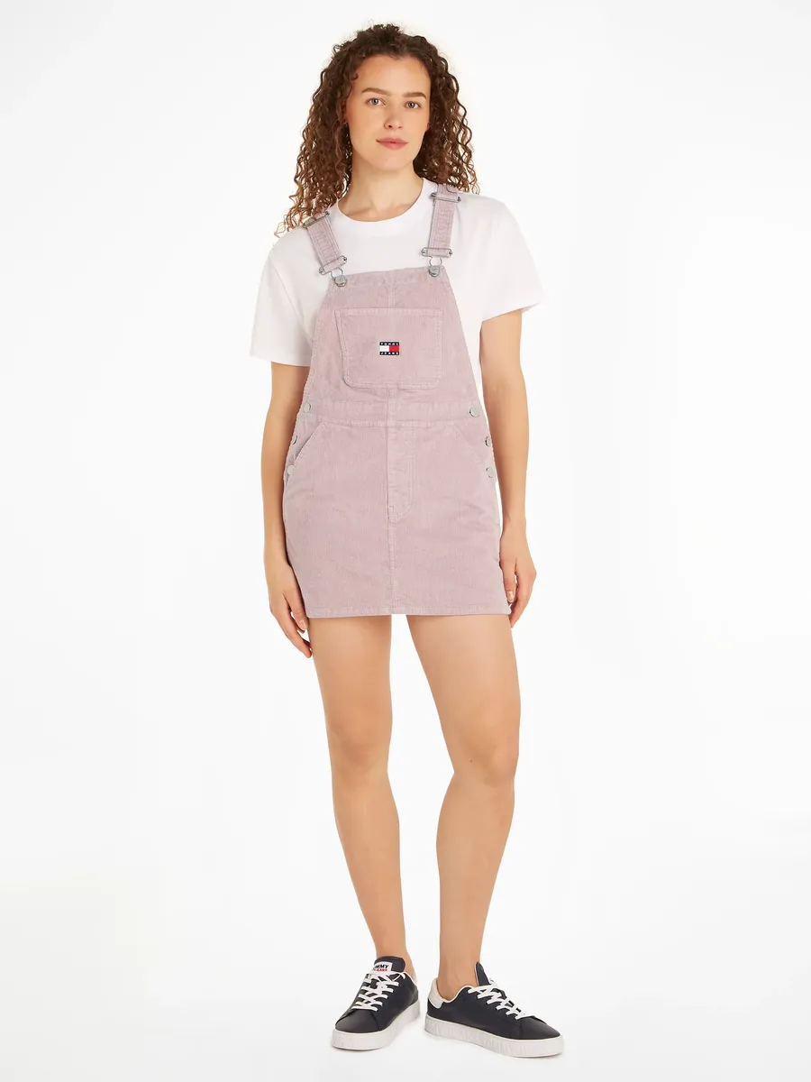 

Платье-комбинезон Tommy Jeans "TJW WASH CORD DUNGAREE DRESS EXT", из вельвета, цвет Valley Grape