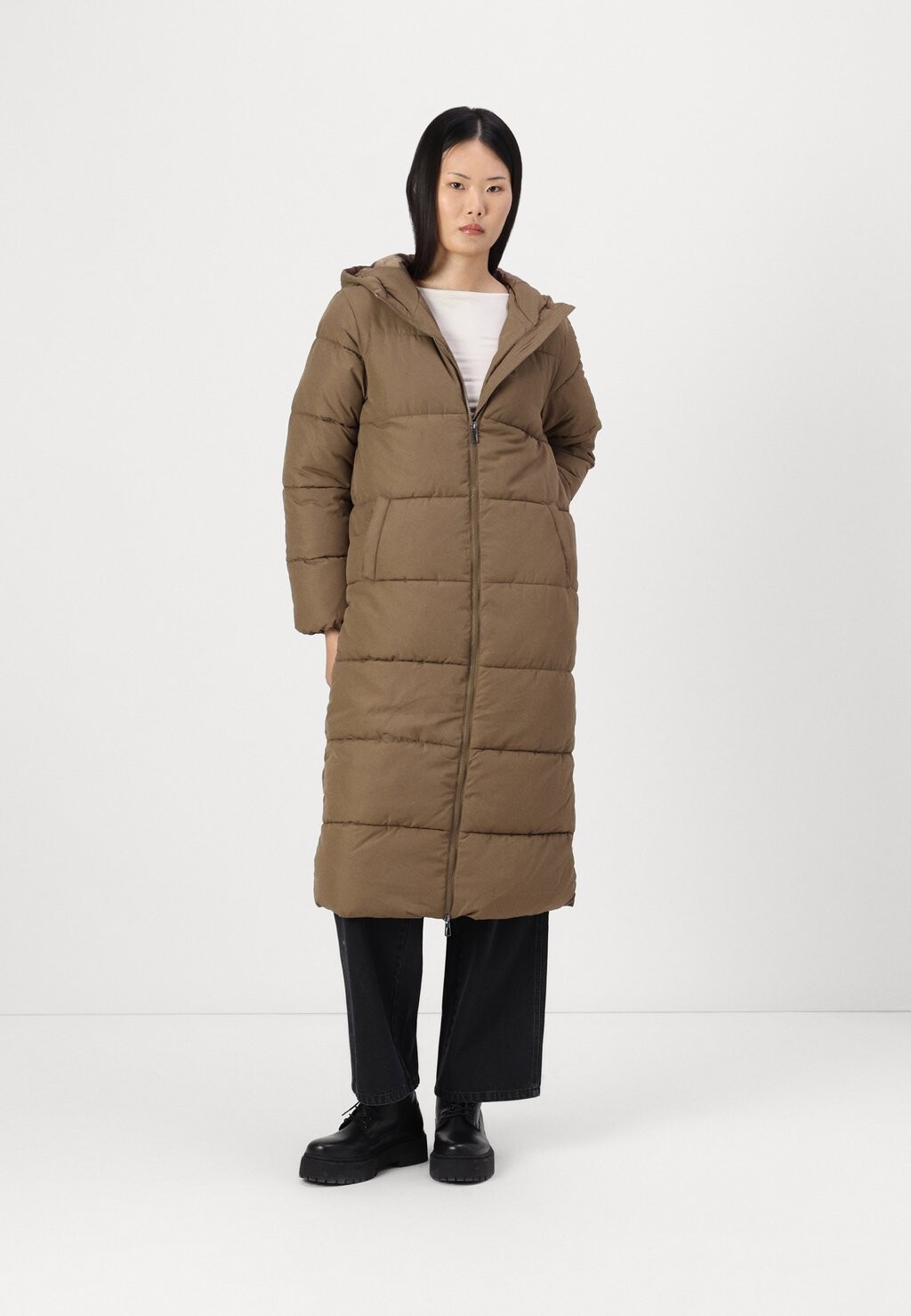

Зимнее пальто ONLMAGGI LIFE LONG PUFFER COAT ONLY, коричневый