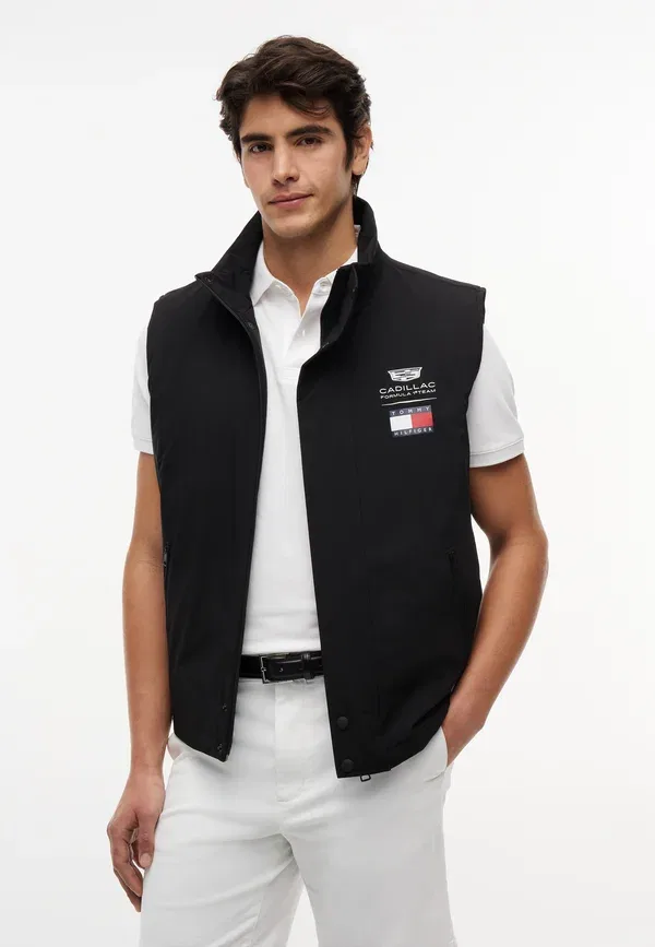 Жилет Tommy Hilfiger Th x Cadillac Formula 1 Team Logo Gilet Waistcoat, черный — фото 2