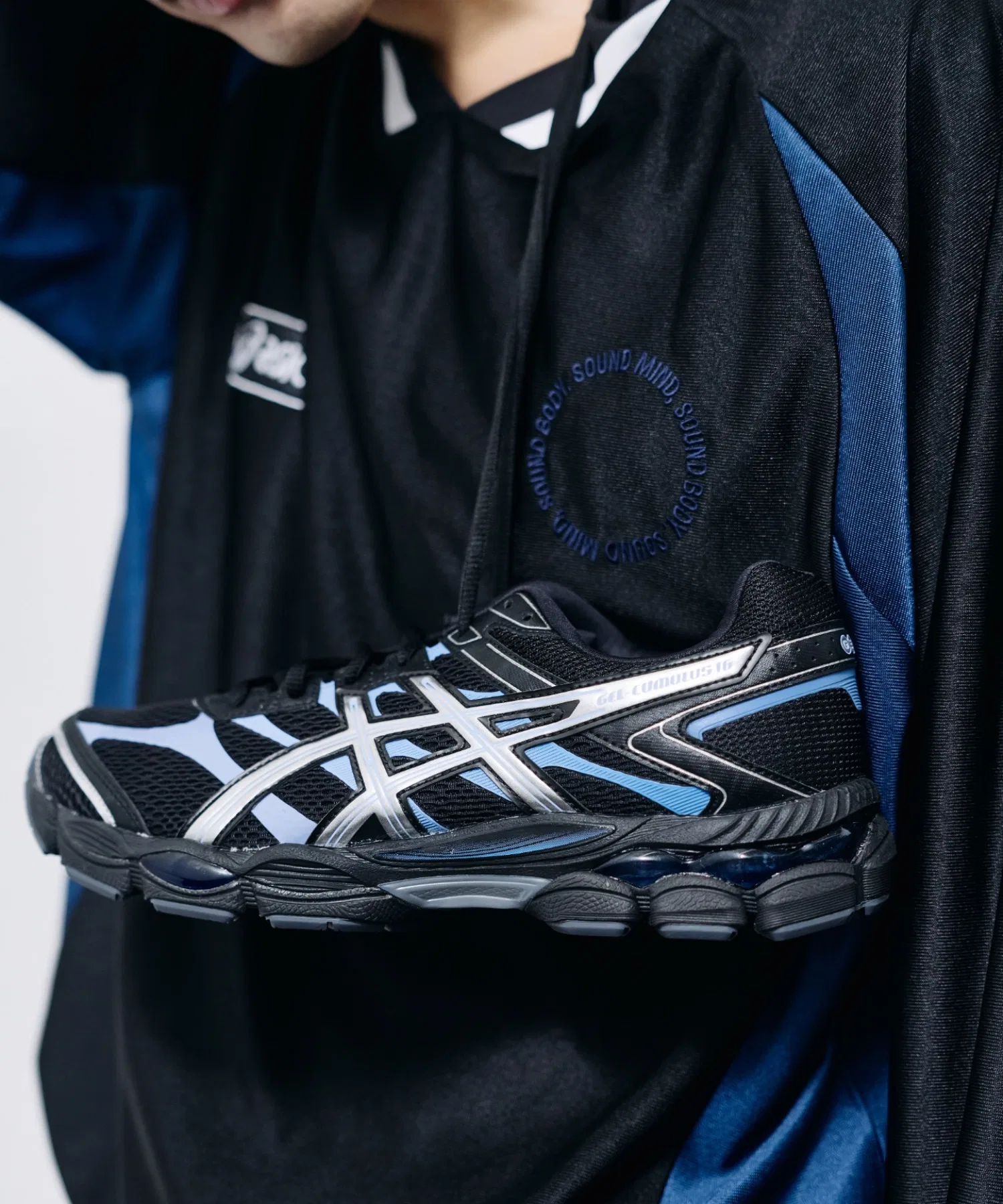 Унисекс кроссовки для бега GEL-CUMULUS 16 ASICS чёрные