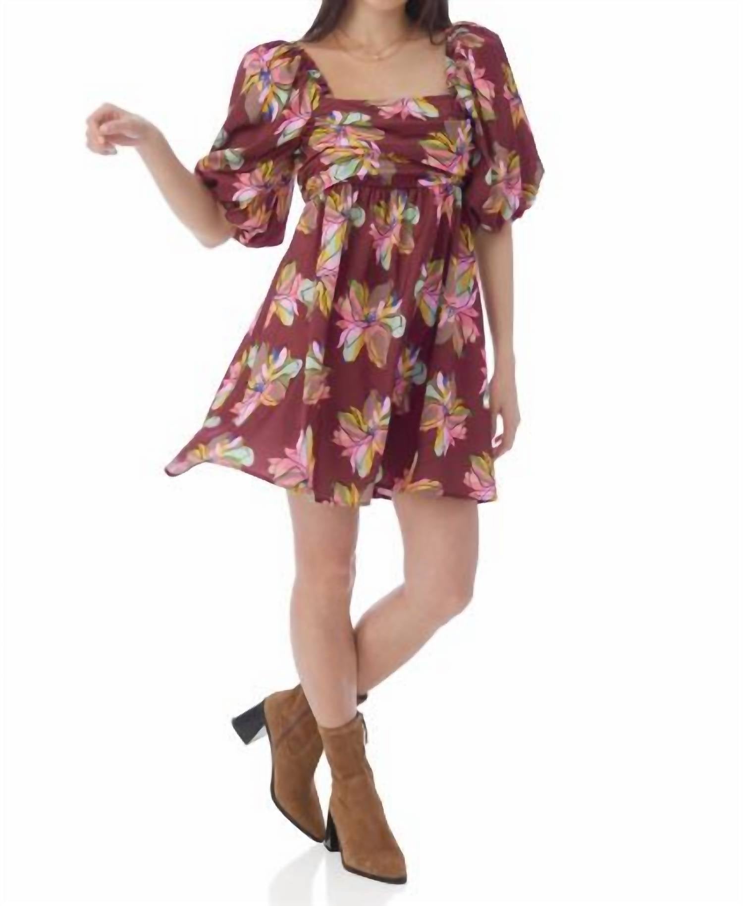 

Платье Охотника В Галерее Цветочные Crosby by Mollie Burch, цвет gallery floral