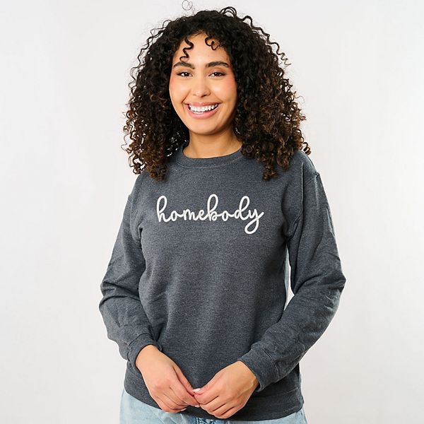 

Вышитый свитшот с надписью homebody cursive Simply Sage Market, Dark Heather, Зеленый, Вышитый свитшот с надписью homebody cursive Simply Sage Market, Dark Heather