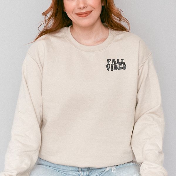 

Вышитый свитшот с ретро-графикой для женщин Simply Sage Market, Dust