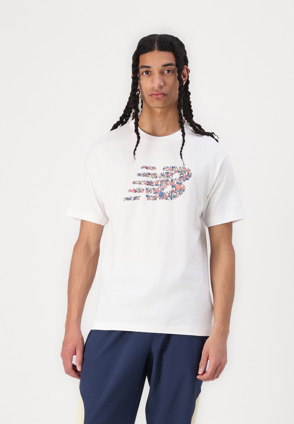 

Футболка с принтом NAUTICAL LOGO New Balance, белый