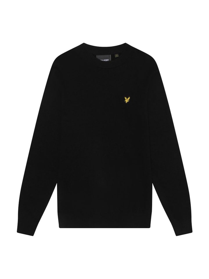 

Свитер черного цвета Lyle and Scott