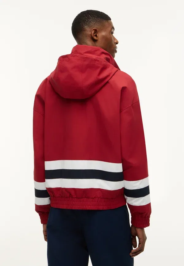 Куртка Tommy Hilfiger Rwb Reversible Regatta Americana Capsule Light Jacket, регата красный — фото 3
