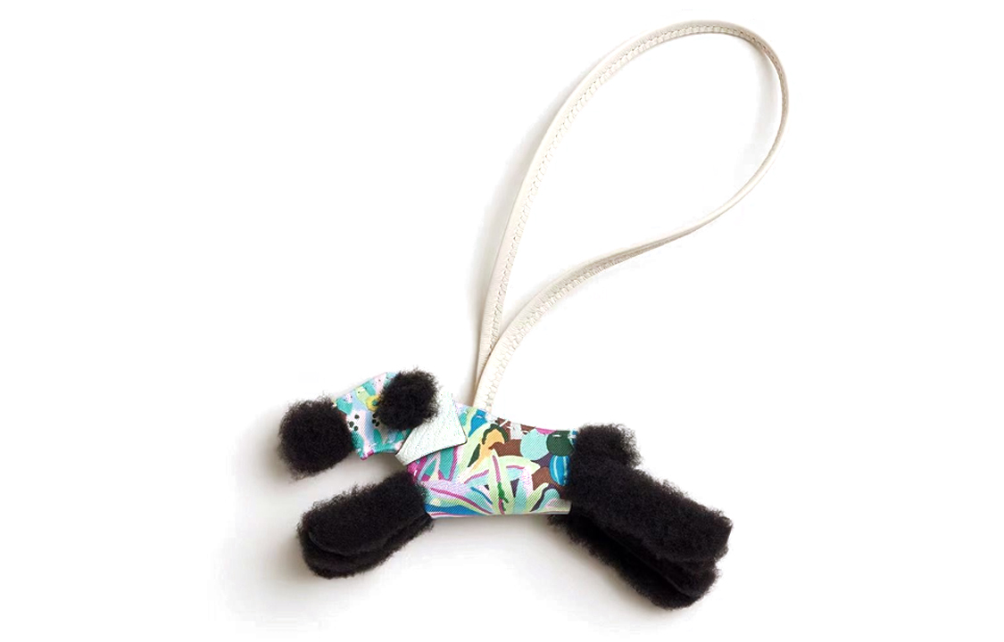 

HERMES Кулон унисекс черный, Black