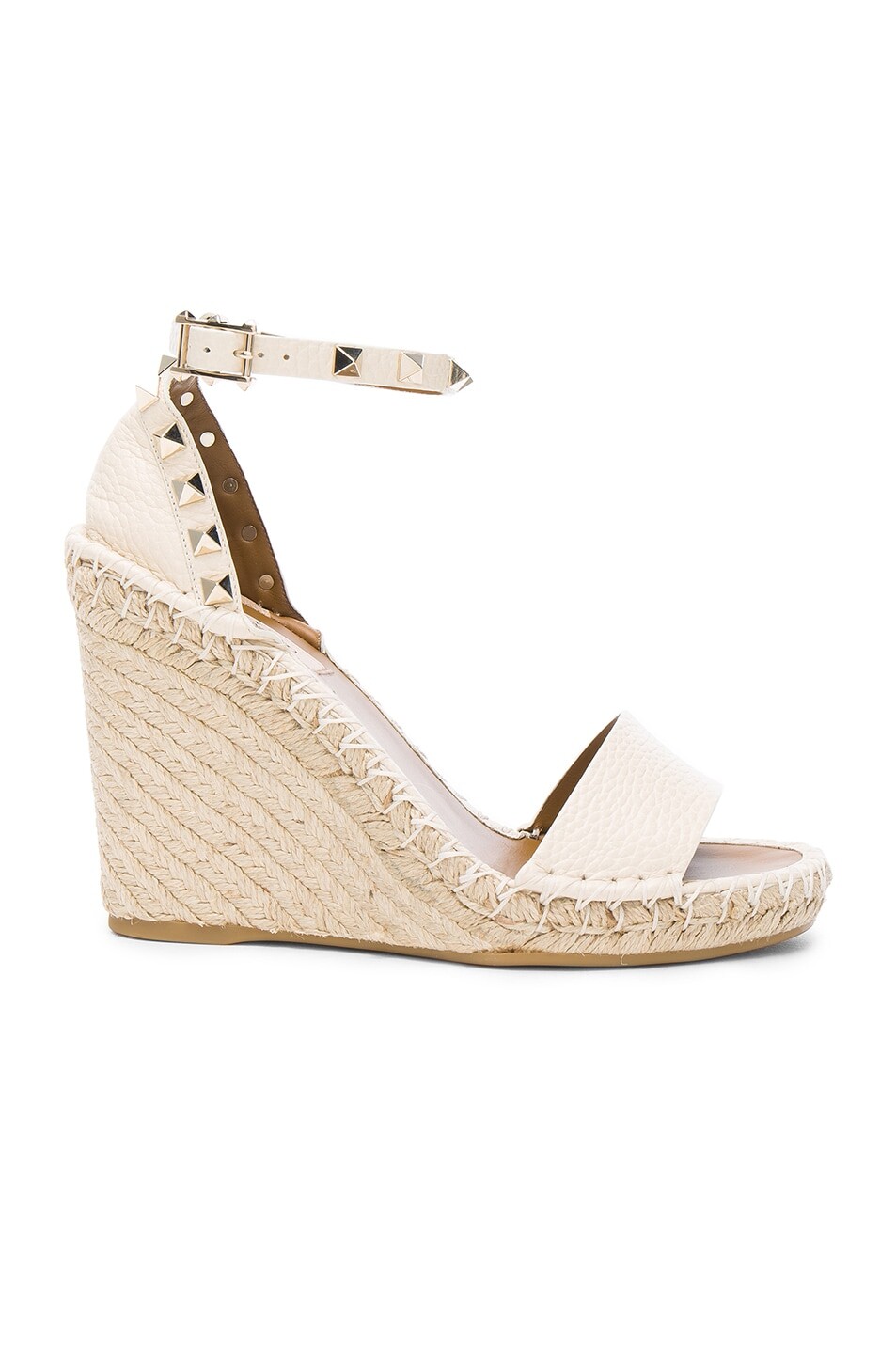 Кожаные эспадрильи Rockstud Valentino Garavani, цвет Light Ivory