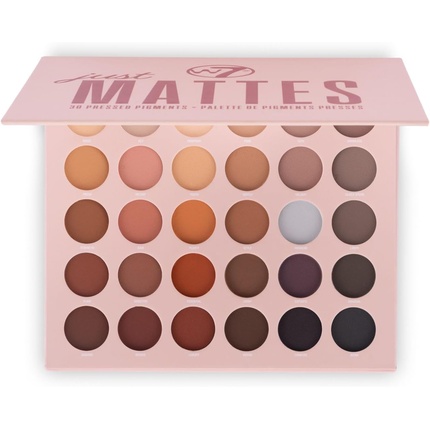 

Палитра прессованных пигментов Just Mattes 30 натуральных нюдовых оттенков для веганского макияжа W7