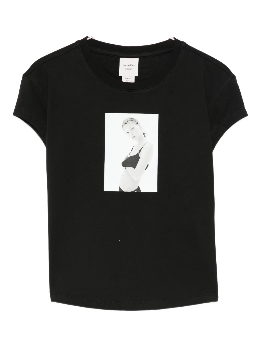 

Футболка с графическим принтом Calvin Klein, черный