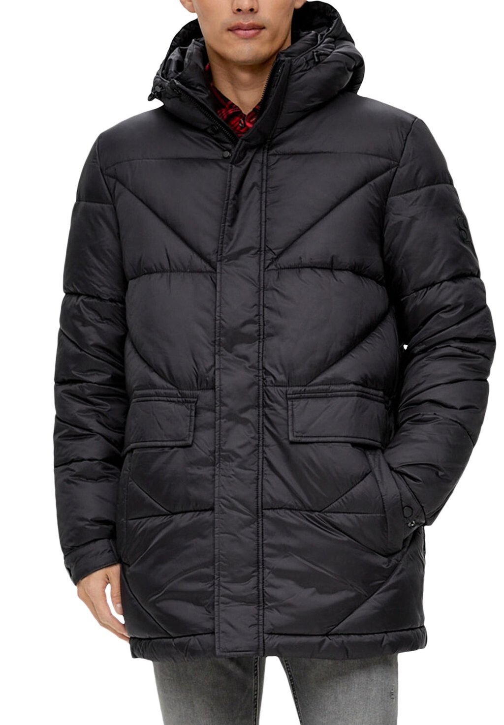 

Зимнее пальто MIT LABEL PATCH s.Oliver, черный