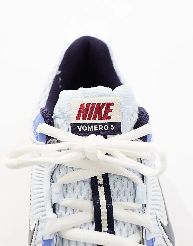 Кроссовки унисекс Nike Zoom Vomero 5 белого и синего цветов