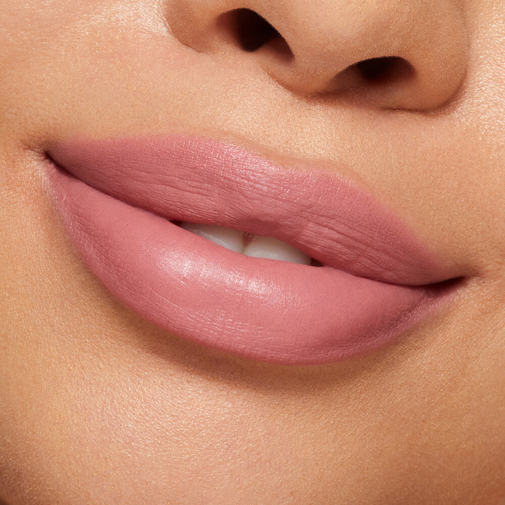 

Помада Kylie Cosmetics Matte Lipstick, cool pink/Koko K
