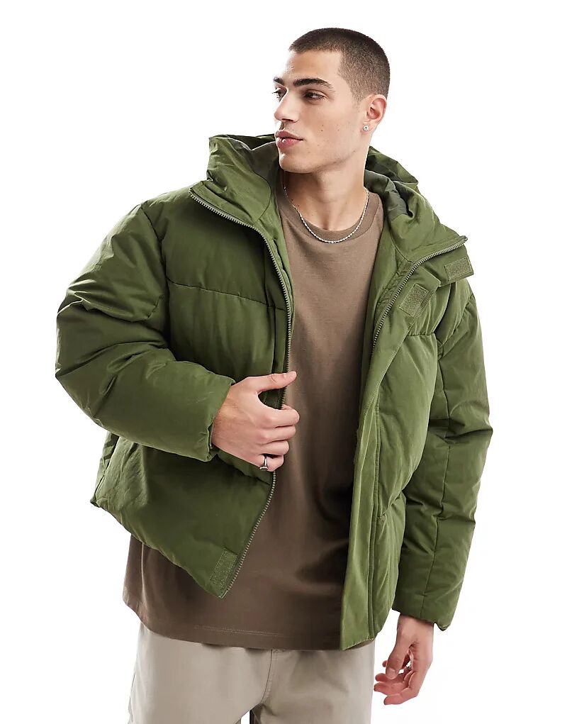 

Куртка-пуховик свободного кроя с декоративными швами цвета хаки ASOS DESIGN