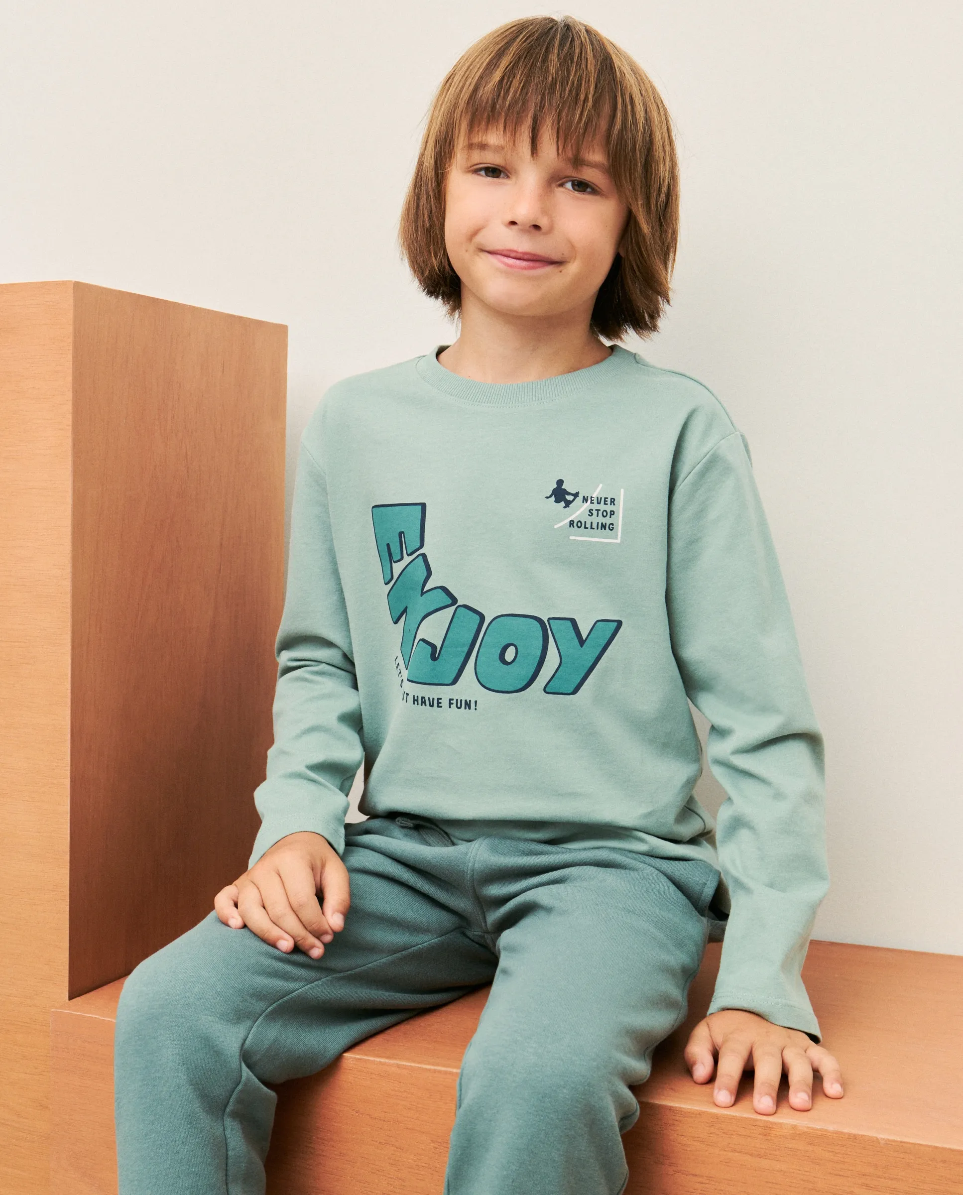 

Детская футболка с длинным рукавом с базовым принтом Kids El Corte Inglés, зеленый