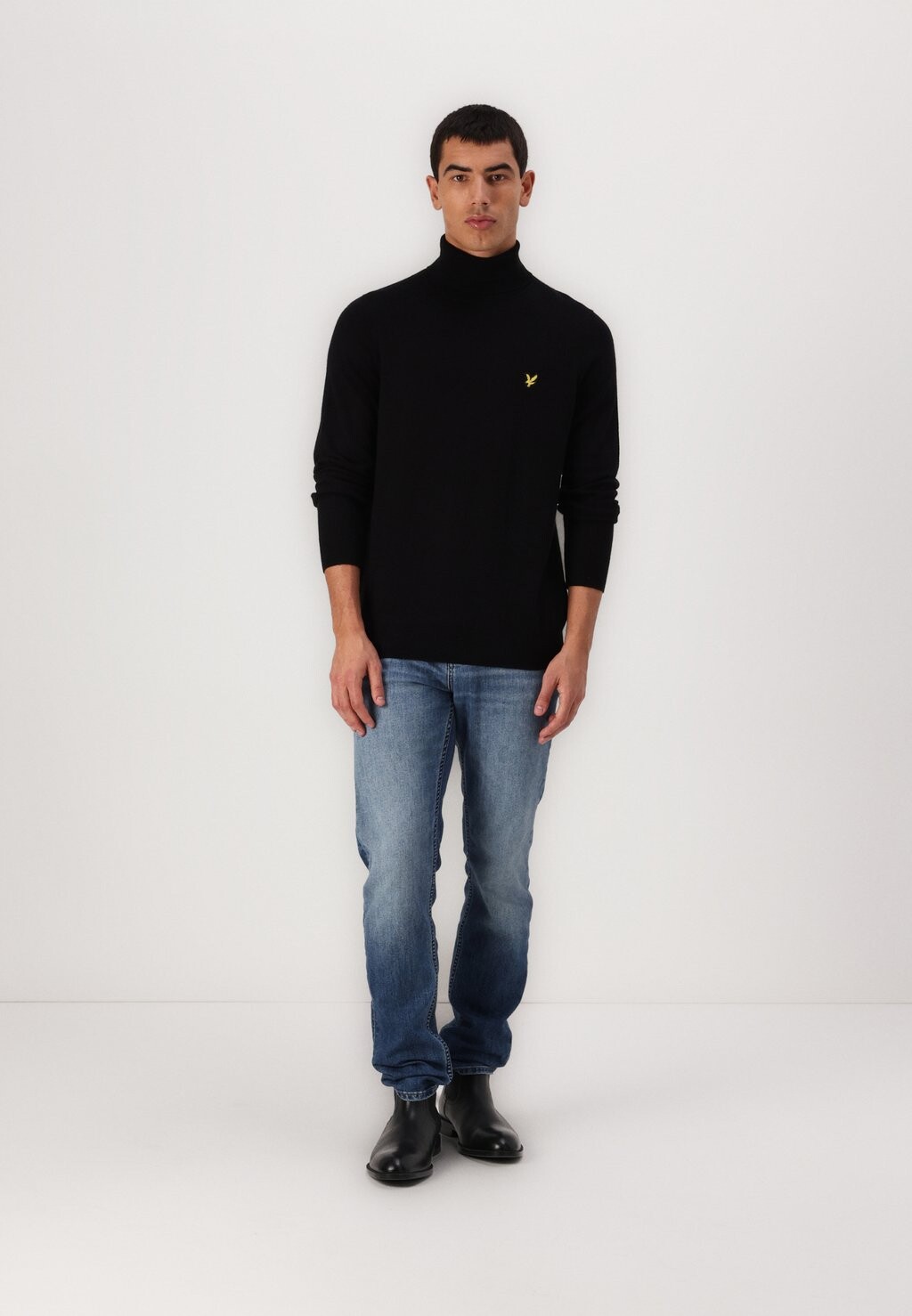 

Джемпер TURTLENECK JUMPER Lyle & Scott, черный