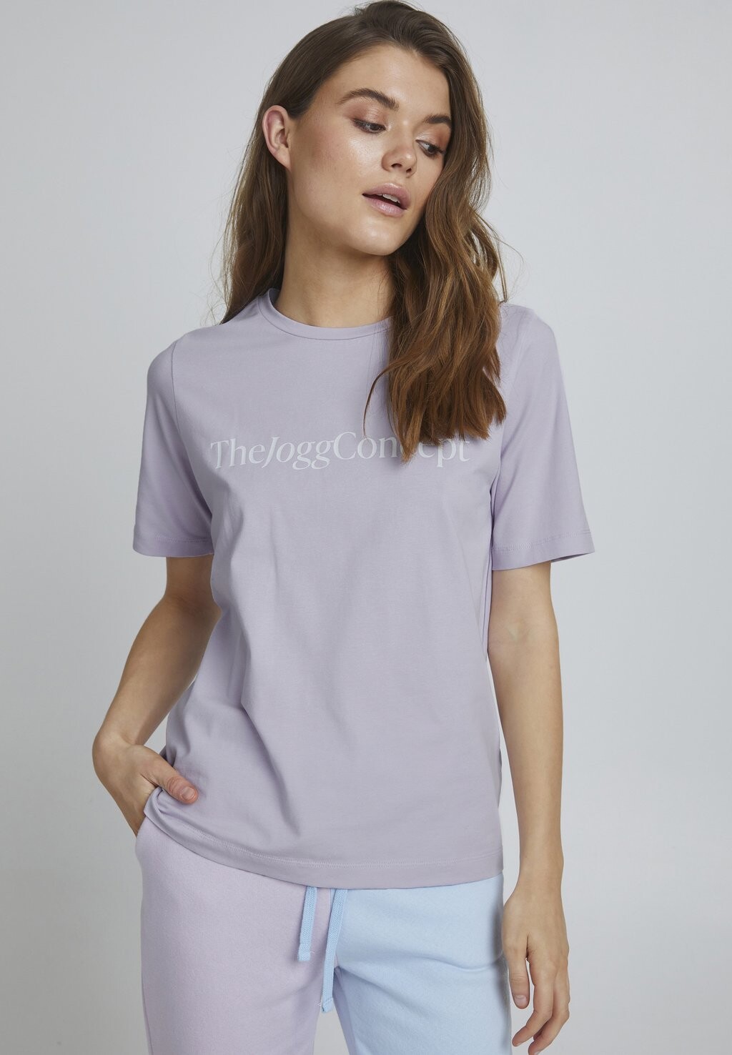 

Футболка с принтом JCSIMONA LOGO TheJoggConcept, цвет purple