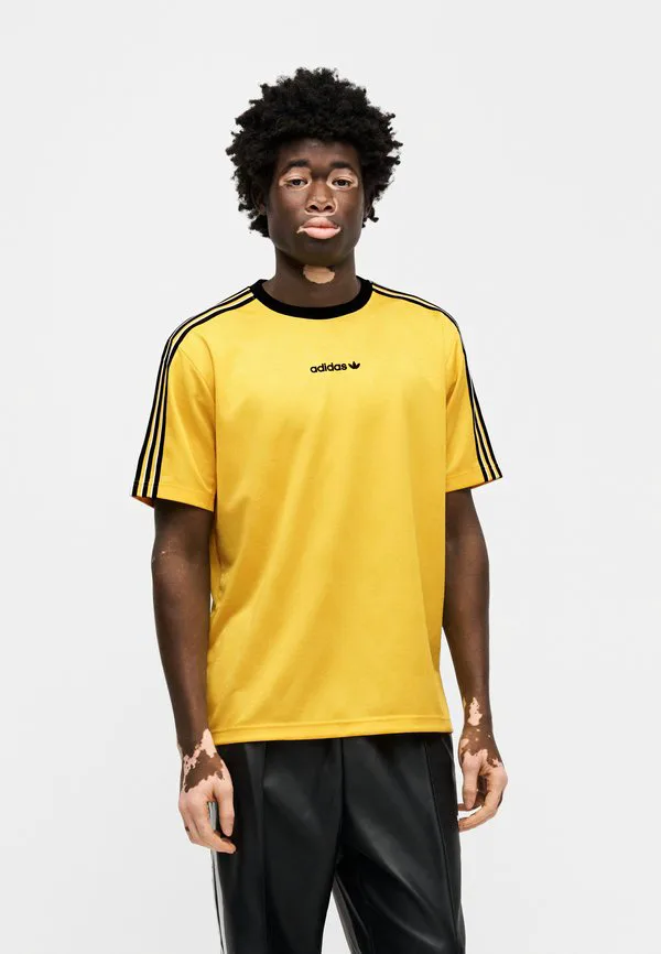 Футболка с принтом Adidas Originals, Yellow — фото 4