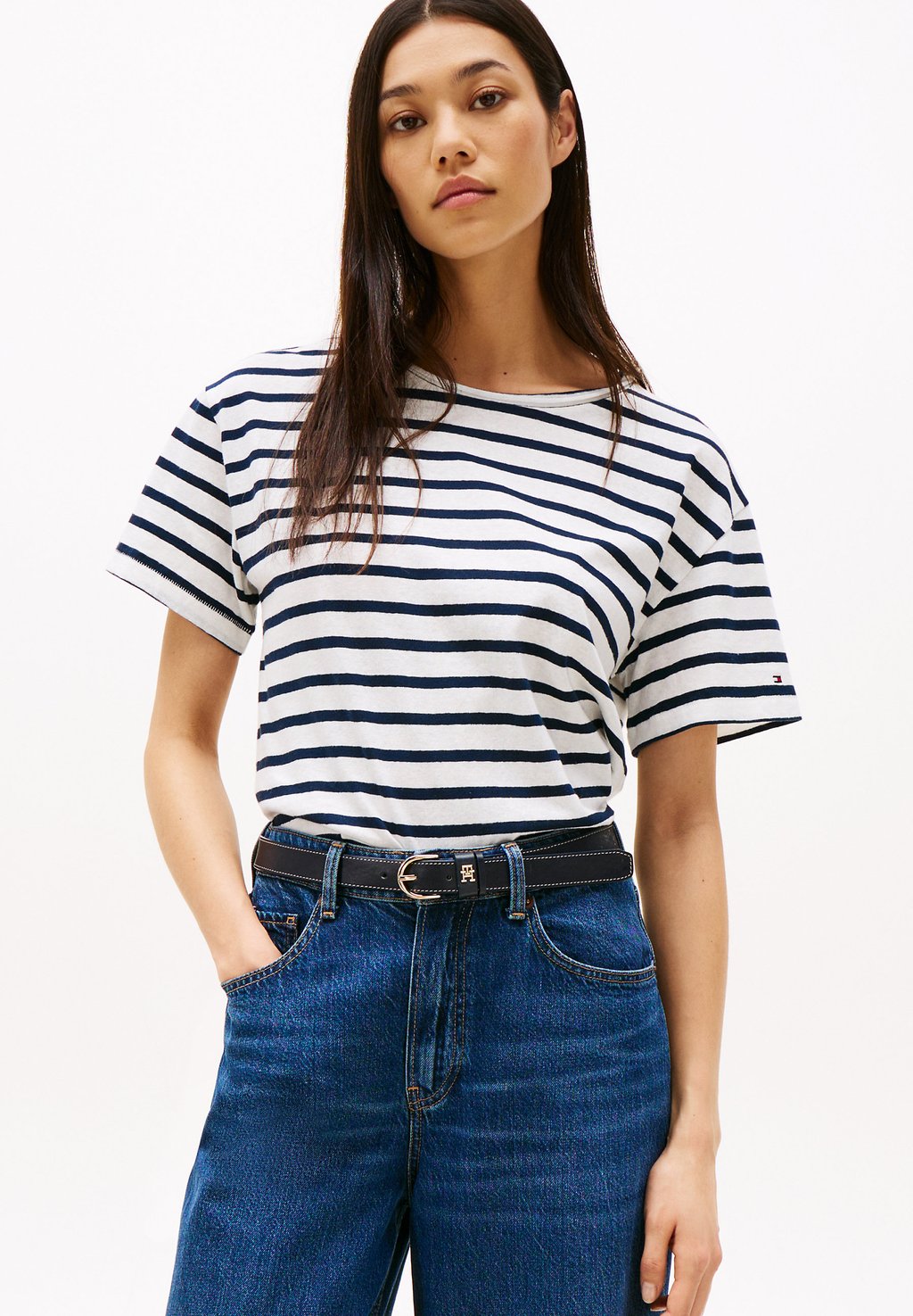 

Футболка с принтом MODERN Tommy Hilfiger, темно-синий