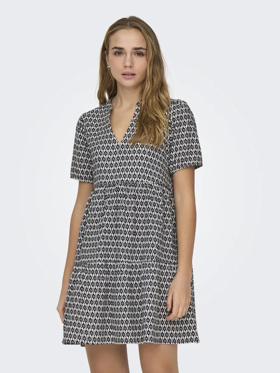 

Летнее платье ONLNORA S/S LOOSE DRESS PTM "с воланом Only, черный