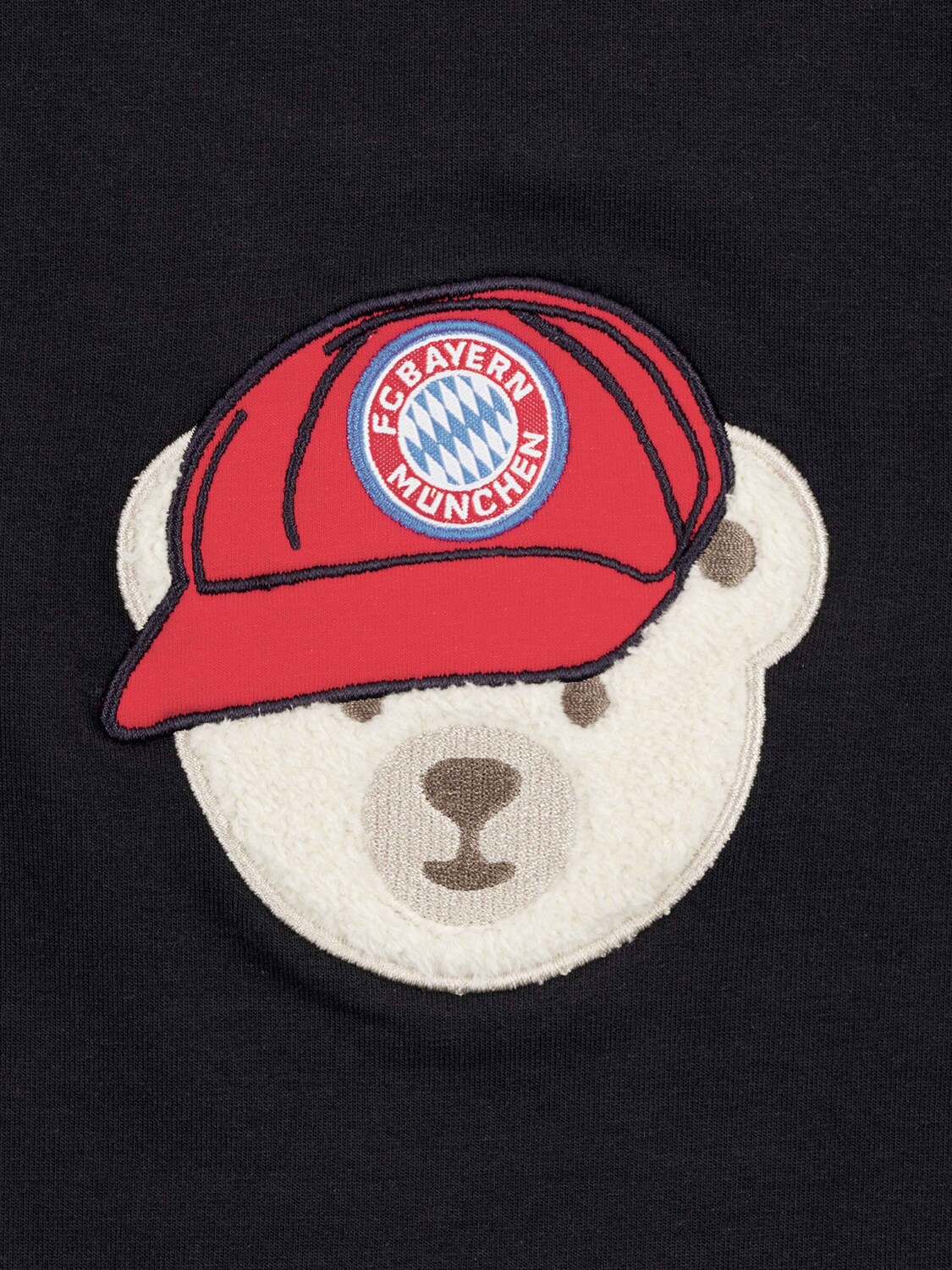 FC BAYERN MÜNCHEN Спортивная толстовка с молнией 'Fc Bayern X Steiff' в черном цвете — фото 3