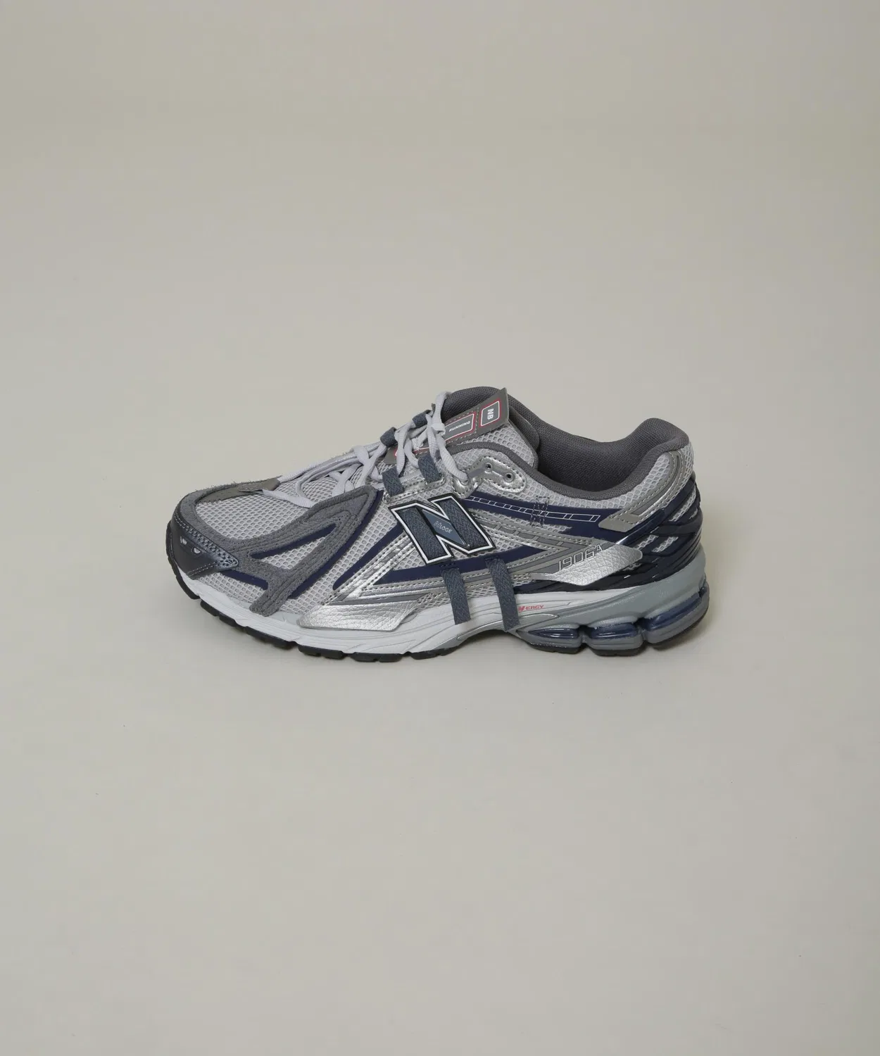 Мужские кроссовки New Balance 1906A серые — фото 2