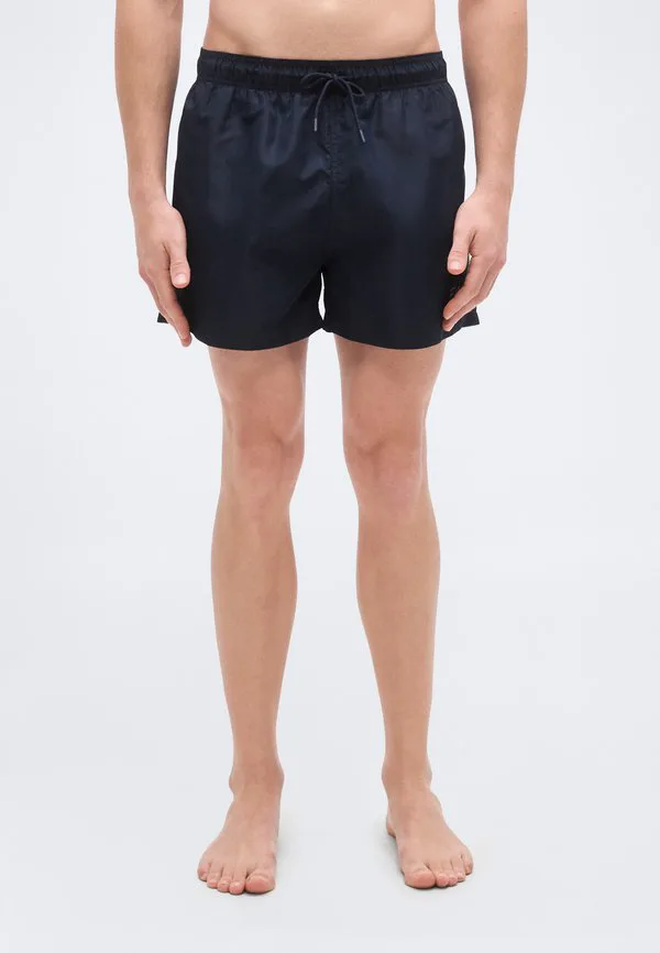 

Плавательные шорты с вертикальной монограммой и графическим рисунком для водных видов спорта. Ea7 Emporio Armani, Blue/Silver-Coloured, Красный, Плавательные шорты с вертикальной монограммой и графическим рисунком для водных видов спорта. Ea7 Emporio Arma