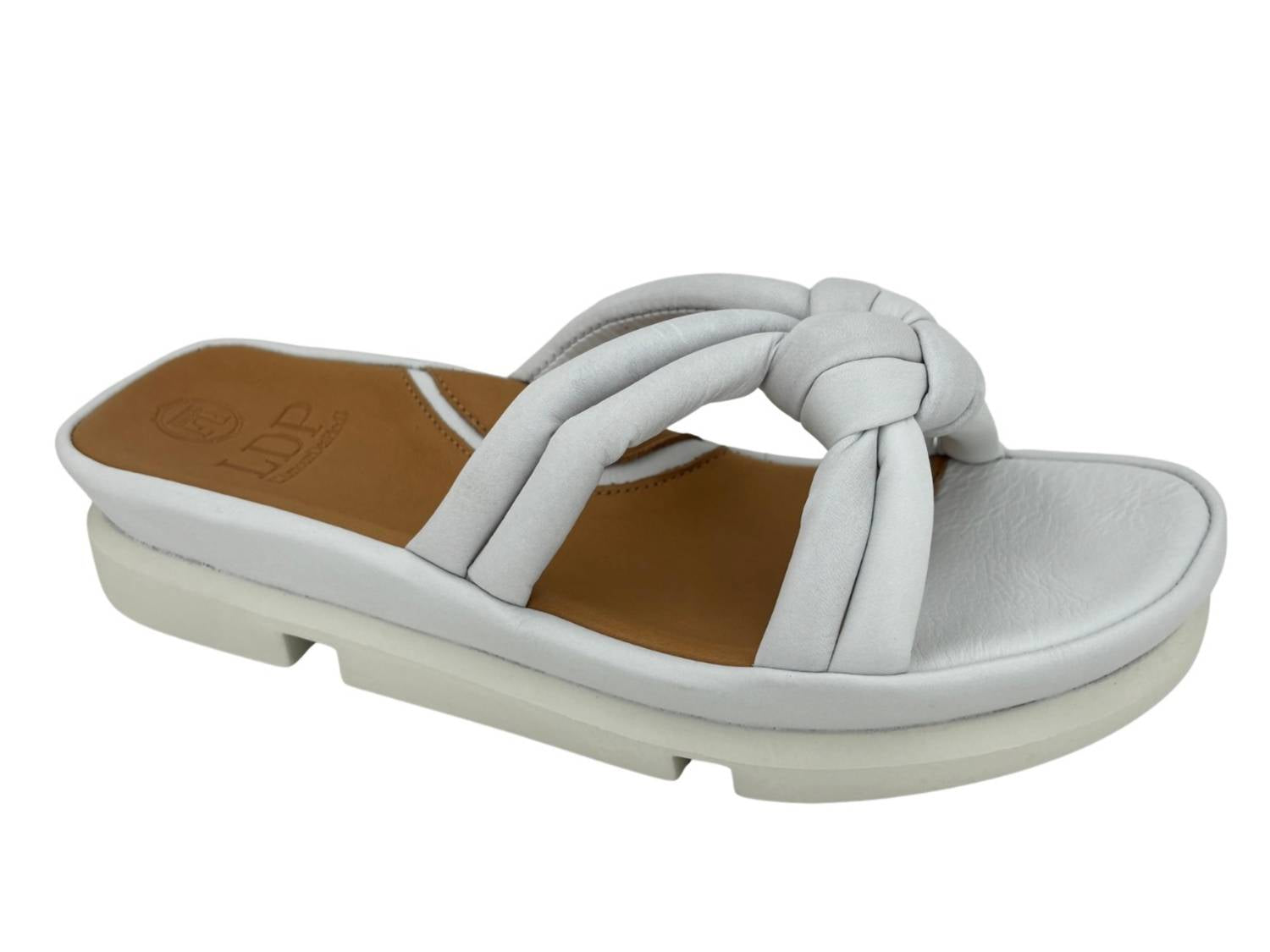 Women's Veda Slide Sandal In White L'amour Des Pieds