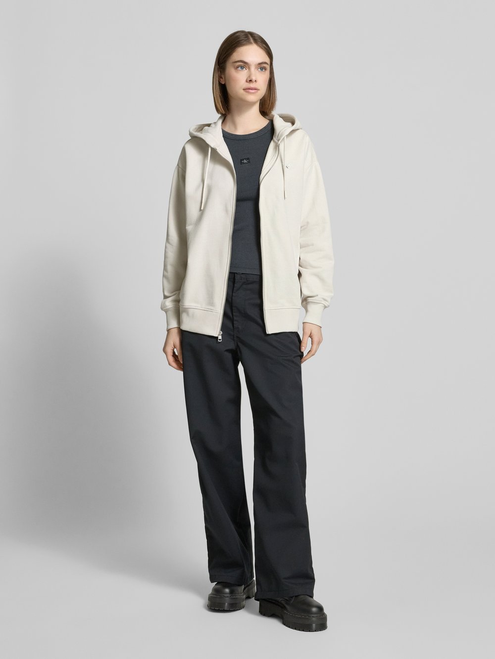

Толстовка с застежкой-молнией Calvin Klein Jeans, экрю
