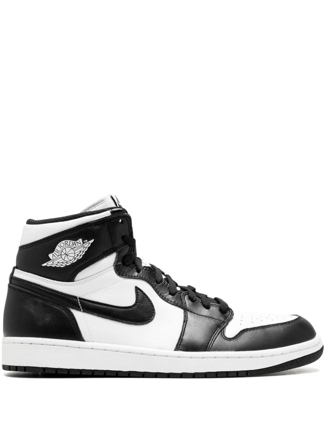 

Кроссовки Jordan Air Jordan 1 Retro High OG 555088010, черный/белый