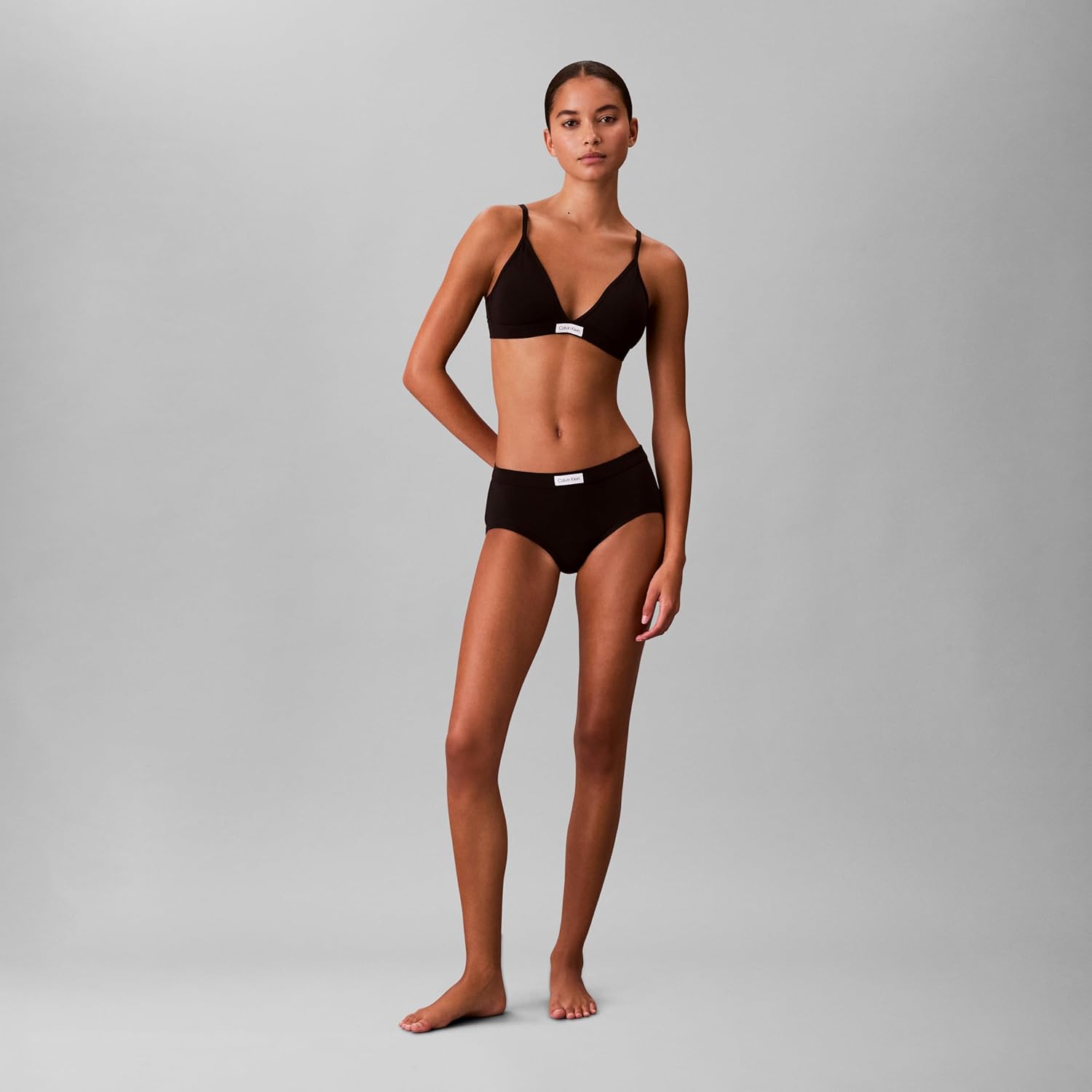 Женские трусики-слипы Calvin Klein Comfort Logo из хлопка и эластичного материала, упаковка 3 шт., Black/Chalk/Atlantic Deep — фото 4