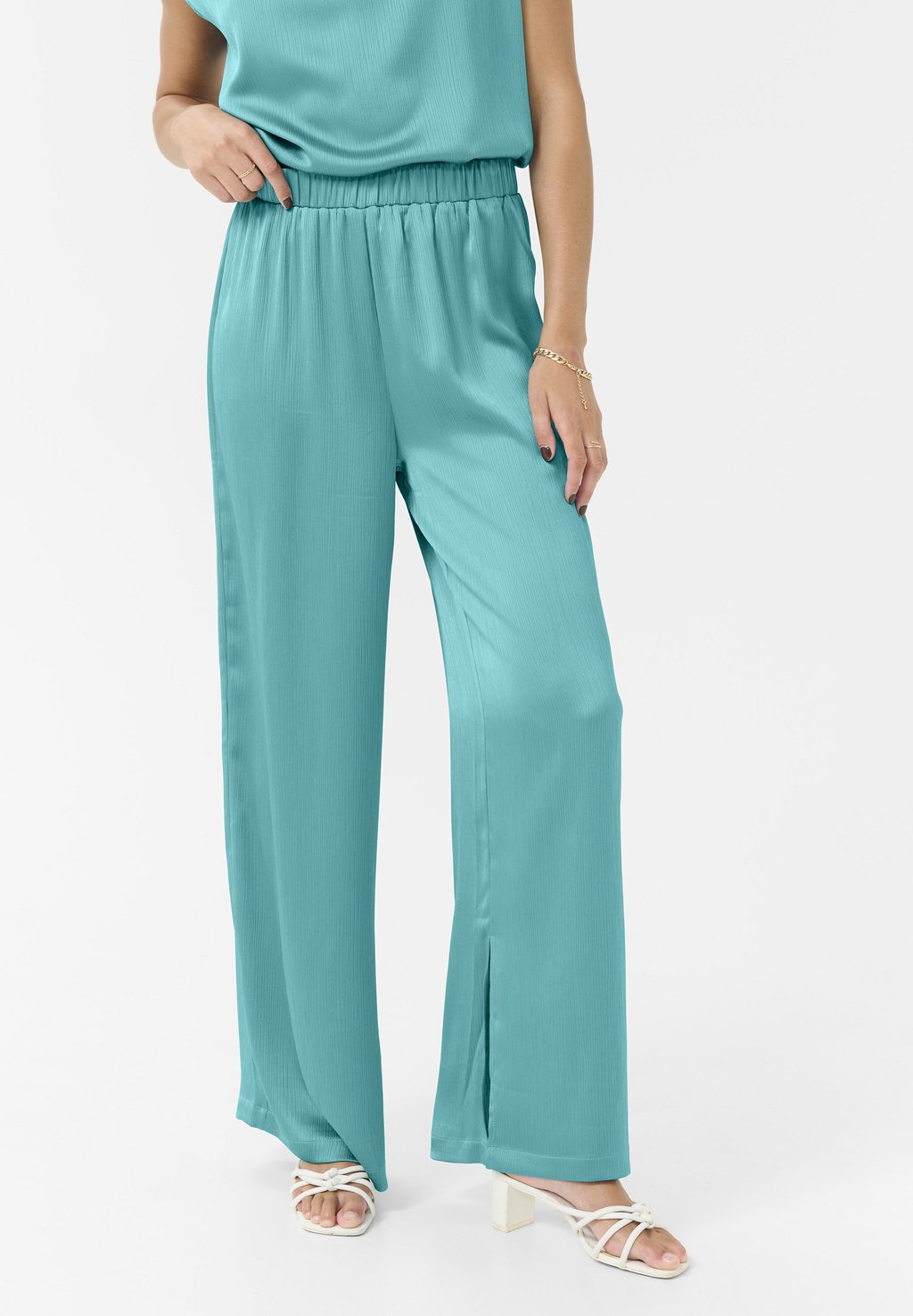 

Брюки KARACHEL Kaffe, цвет Teal