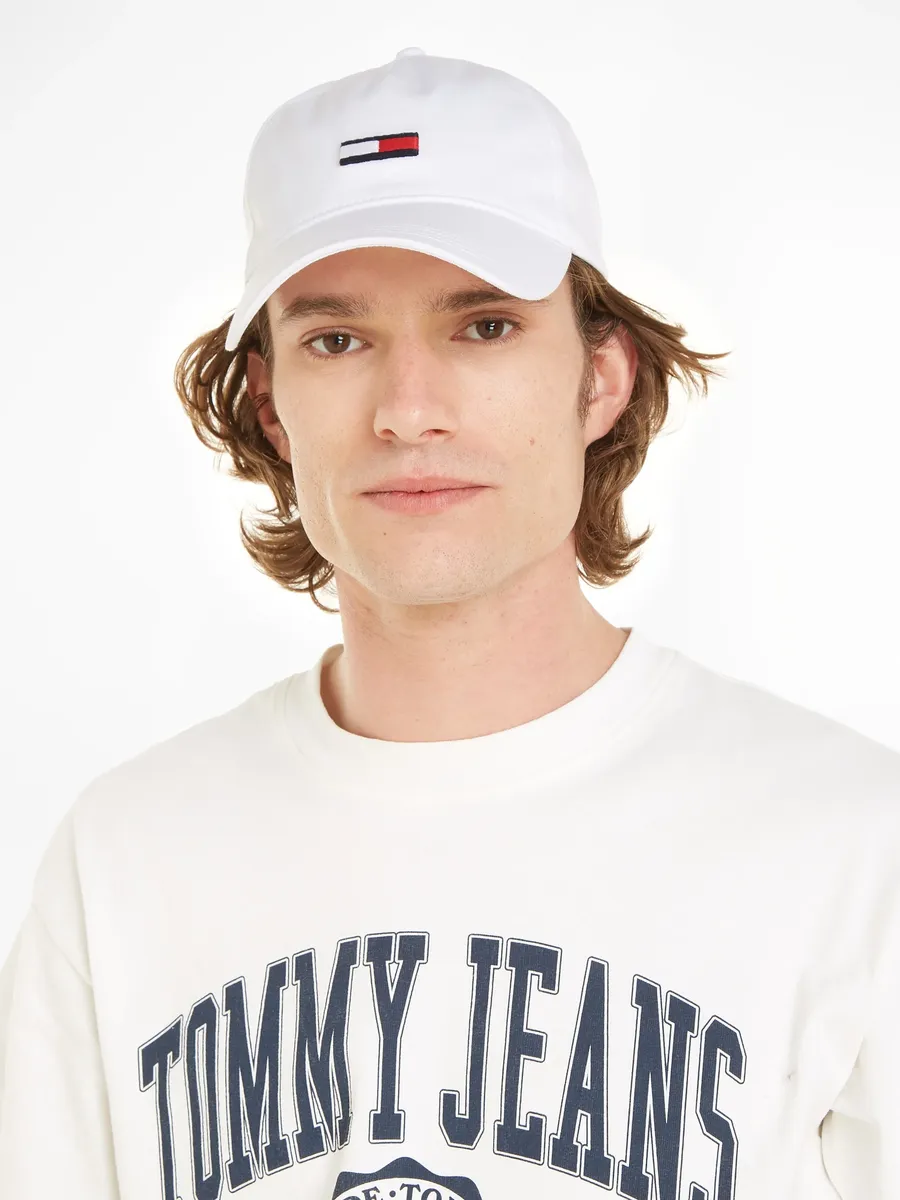 

Бейсбольная кепка Tommy Jeans "TJM ELONGATED FLAG CAP" с удлиненным флагом, белый