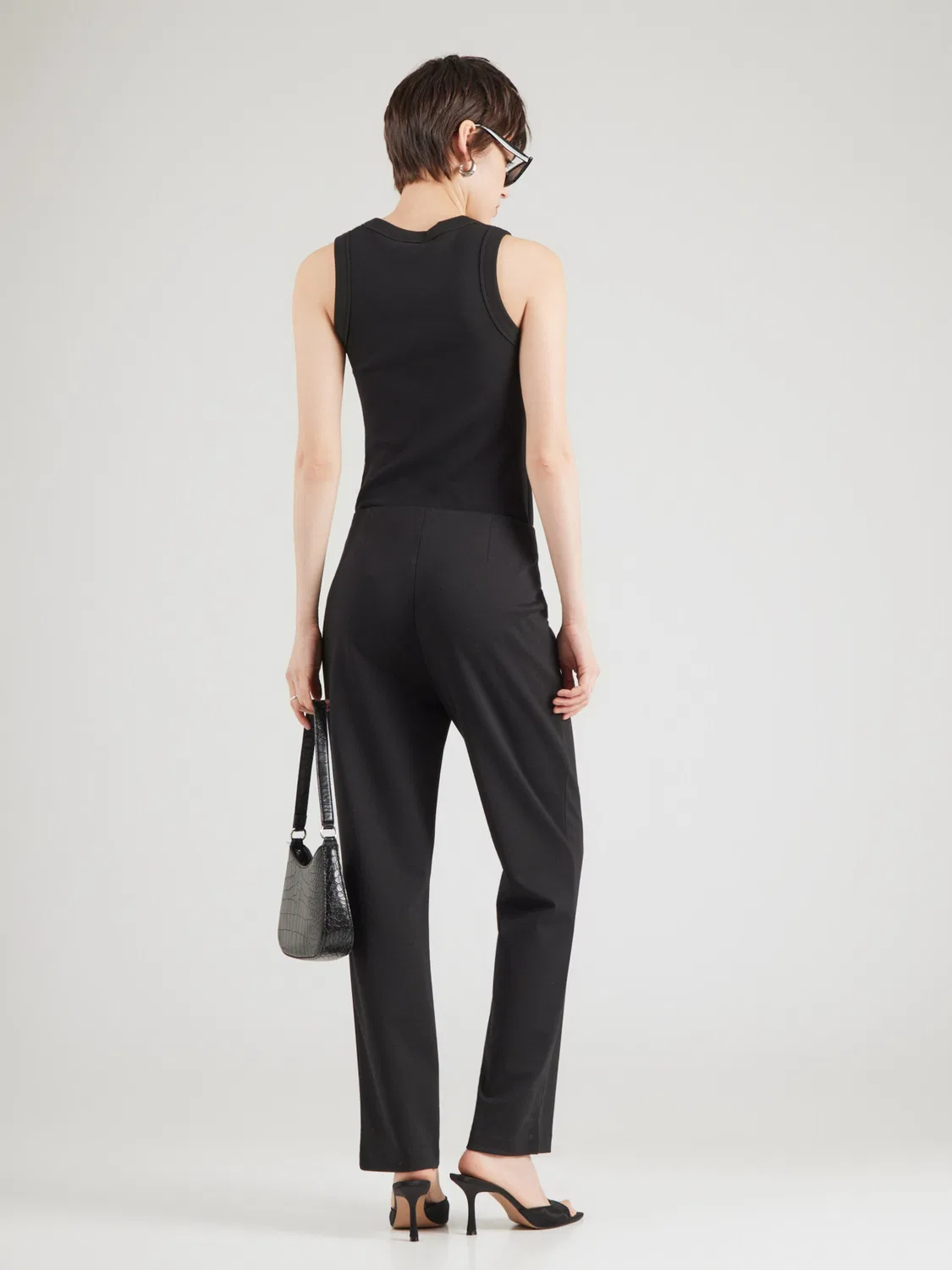 Брюки Calvin Klein Regular PONTE черного цвета — фото 4