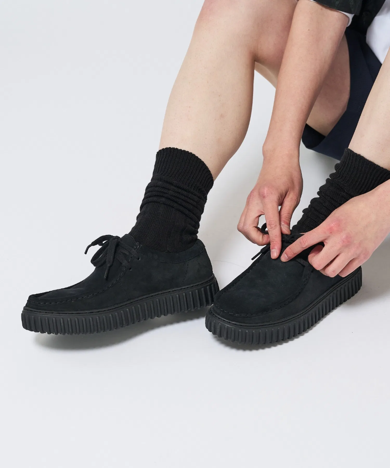 Мужские мокасины из замши Clarks Torhill Lo чёрные — фото 2