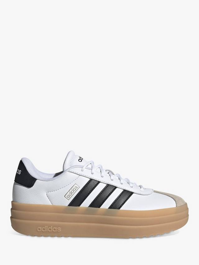 Придворные кроссовки со смелым контрастным носком adidas, белый/черный