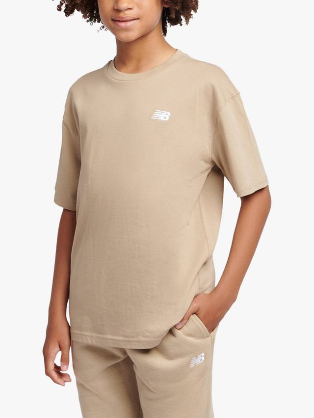 

Футболка для детей с маленьким логотипом New Balance, Stoneware