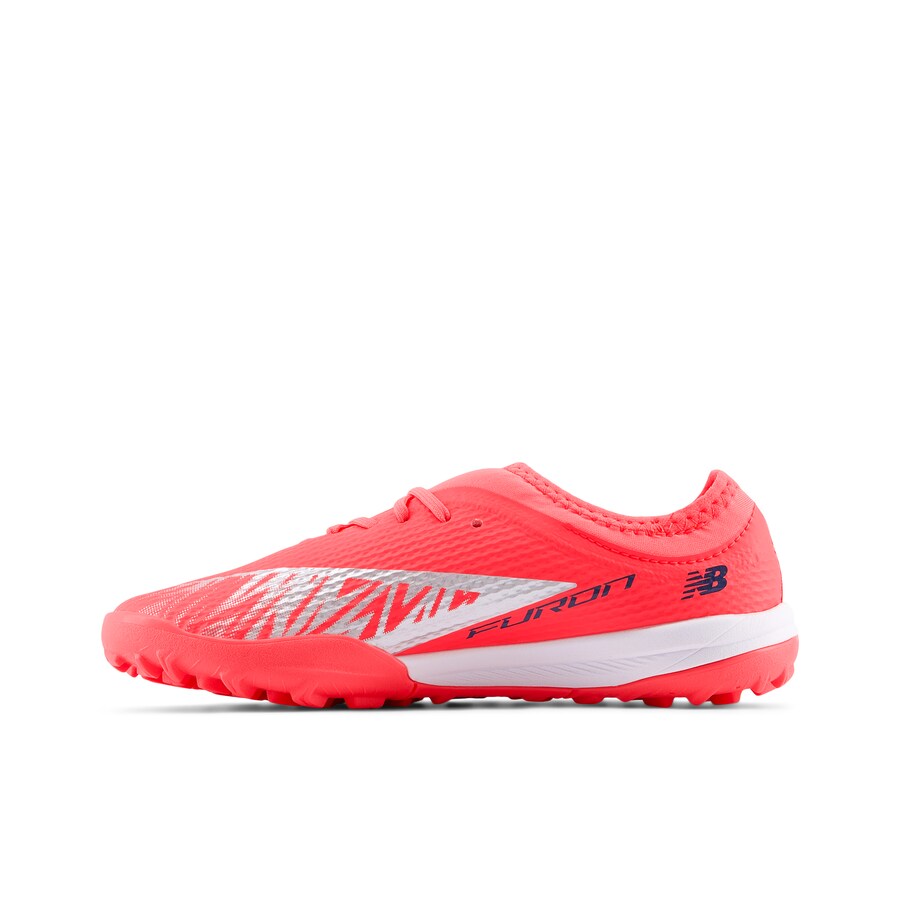 

Кроссовки new balance Furon Team JNR TF V8, красный