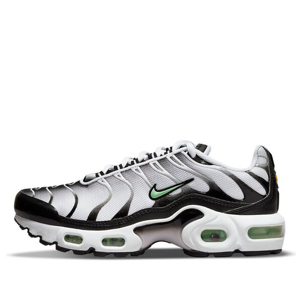

Кроссовки air max plus Nike, черный