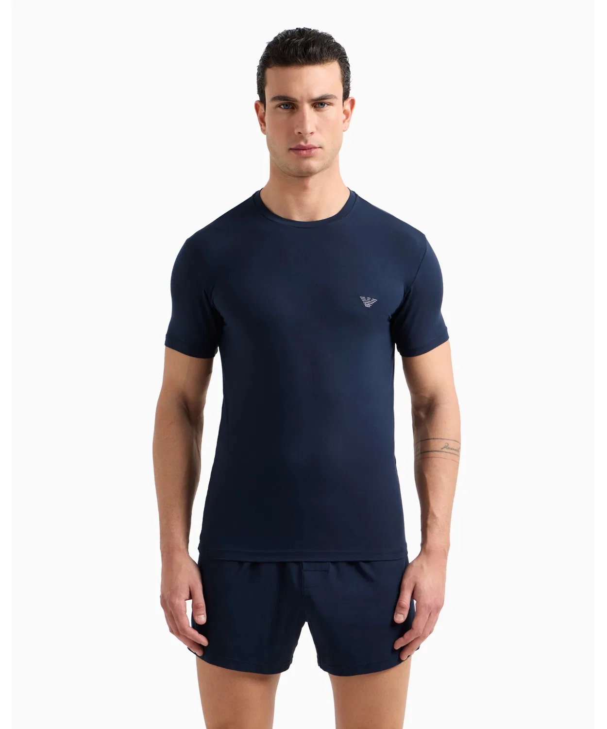 Футболка Emporio Armani Tight Fit Loungewear из мягкого модала, белая — фото 2