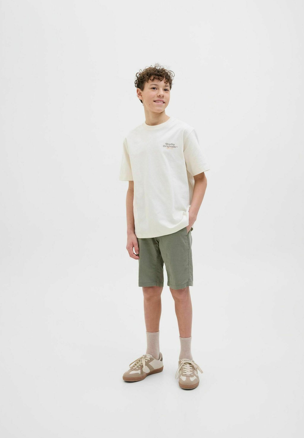 

Шорты REGULAR FIT Jack & Jones Junior, зеленый