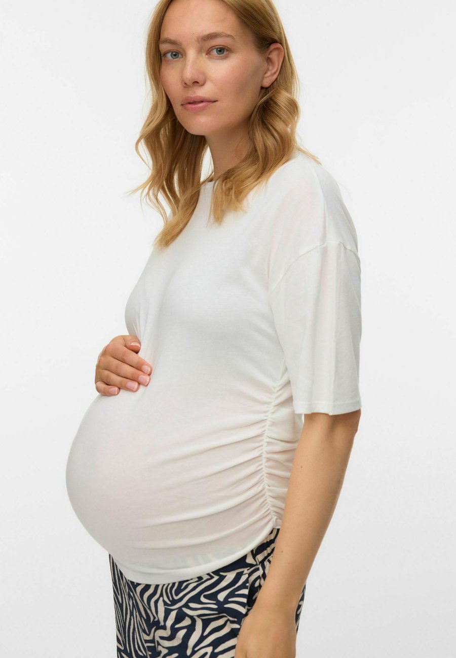 

Футболка Vero Moda GESCHNITTEN RUNDHALS TIEF ANGESETZTE SCHULTER, Snow White/White, Белый, Футболка Vero Moda GESCHNITTEN RUNDHALS TIEF ANGESETZTE SCHULTER, Snow White/White