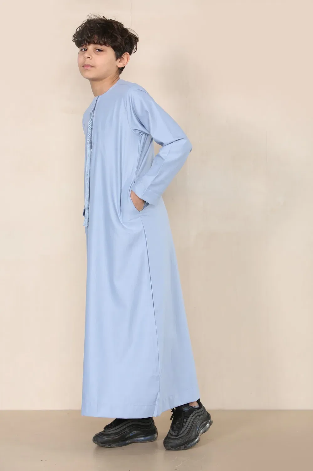 Arabic Thobes Детская синяя блузка для мальчиков, эмиратская джубба, исламская одежда, кафтан, праздничный шнурок с кисточками